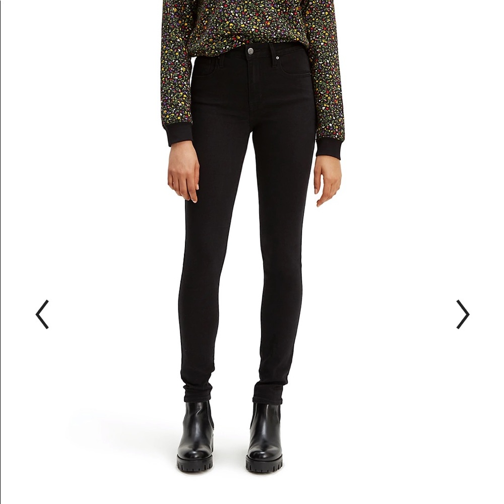 Levi’s 721 High Rise Skinny Black Jean